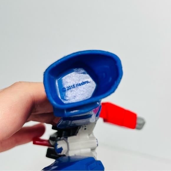 mcdonalds transformers optimus prime action figure  2015 hasbro happy meal toy - Picture 3 of 5